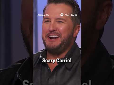 Scary Carrie loves spooky season! 👻