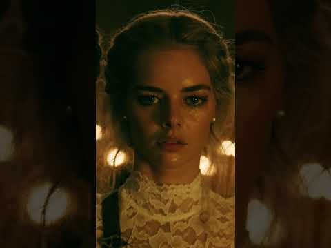 A gore-geous horror watch to turn on today 🩸 #SearchFright